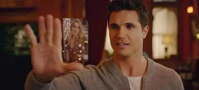 lg手机|LG的“卷轴”柔性屏，技术可期，前景未卜？