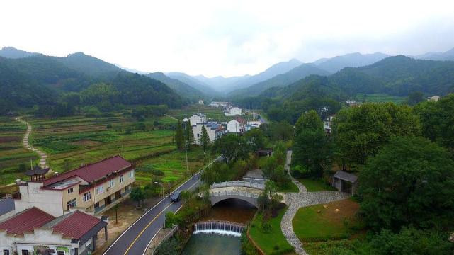 合肥南这个村庄一步跨三市,诗情画意,大湖之源生态村|村庄|三冲村