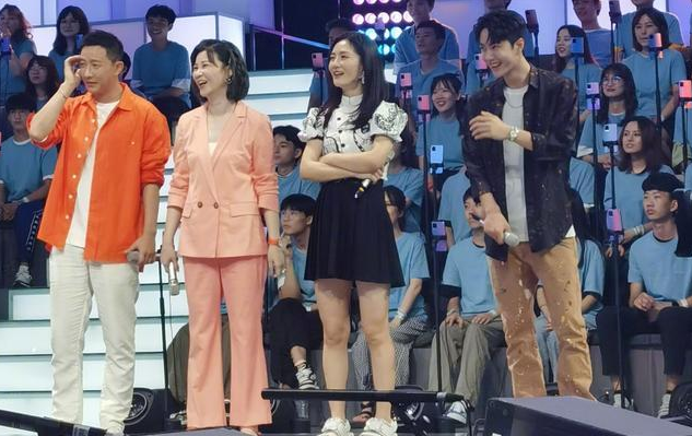 赵丽颖|从《天天向上》到《快乐大本营》，赵丽颖多次展现超高情商