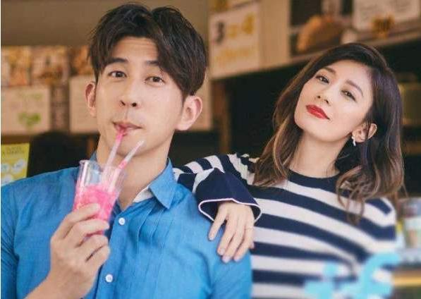 贾静雯|从落魄的大龄单亲妈妈，到坦然跟前夫合影，贾静雯总算逆袭了