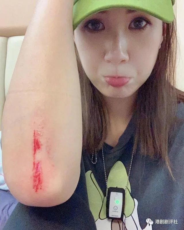 tvb|十周年！TVB拿督千金发文感慨选秀到入行 却被网友催婚