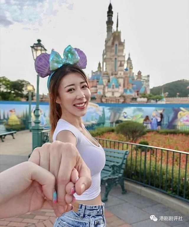 陈婉衡|TVB咪神与男友做高难度健身 疑曝光男友侧面惹对方不开心