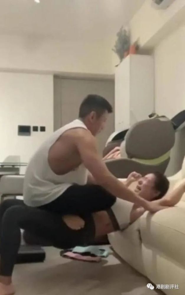 陈婉衡|TVB咪神与男友做高难度健身 疑曝光男友侧面惹对方不开心