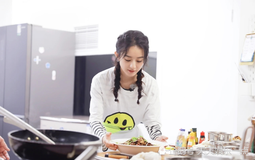 快乐大本营|《快乐大本营》迎来救星，赵丽颖王一博重聚，这次阵容有点强