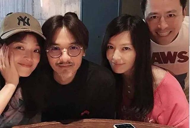 冯德伦|舒淇老公近况曝光！46岁冯德伦胡子花白，与舒淇甜蜜依偎秀恩爱