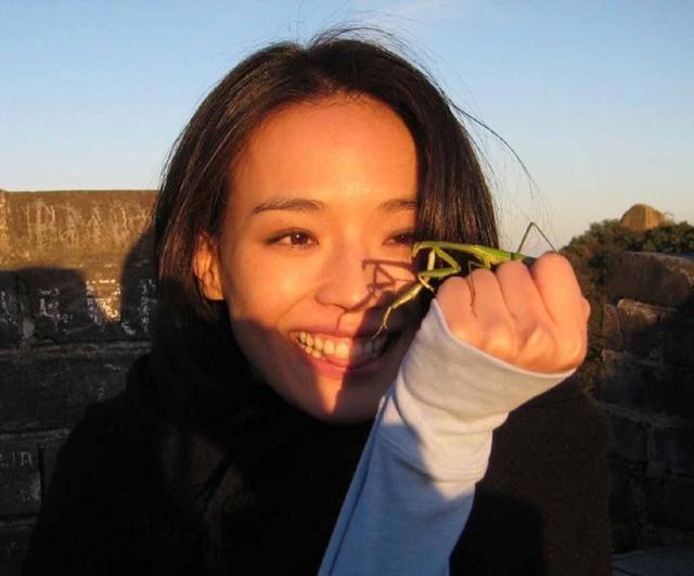 冯德伦|舒淇老公近况曝光！46岁冯德伦胡子花白，与舒淇甜蜜依偎秀恩爱