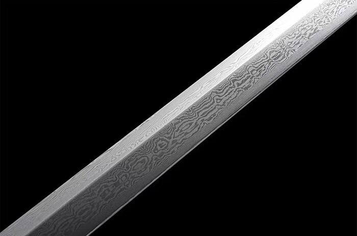 铜装寒月唐刀,花纹钢手工折叠锻打手工斧刃研磨,铜装上等乌木鞘