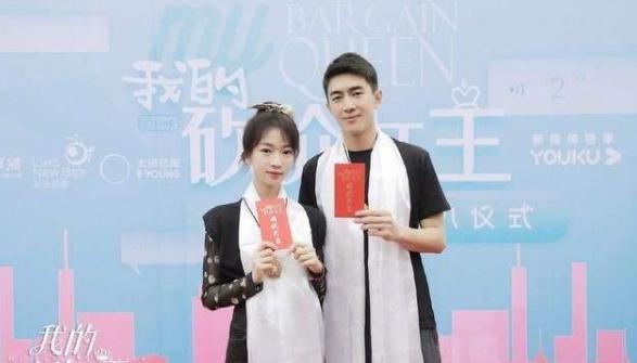 林更新|林更新拍戏最新路透曝光！身穿西装尽显好身材