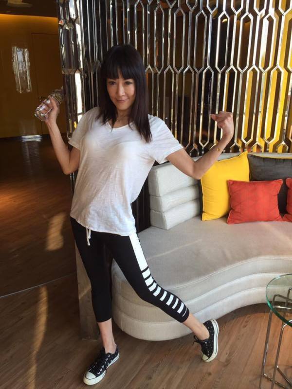 罗霈颖|罗霈颖死亡系自杀：穿睡衣仰躺床上离世，警方现场发现安眠药