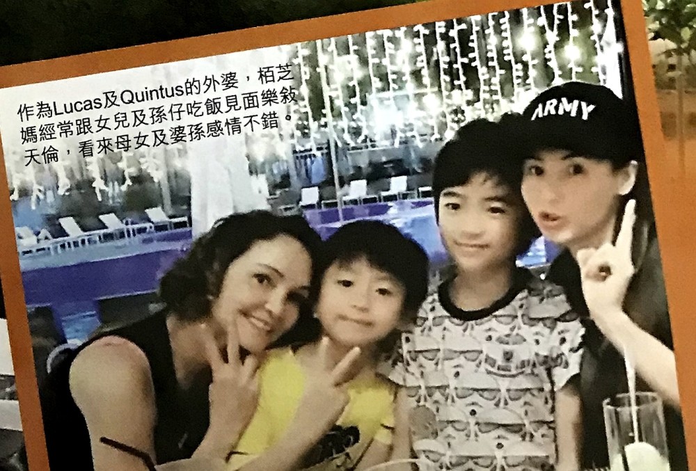 张柏芝|张柏芝被追讨千万，港媒直击其母开网约车谋生，订单惨淡愁容满面