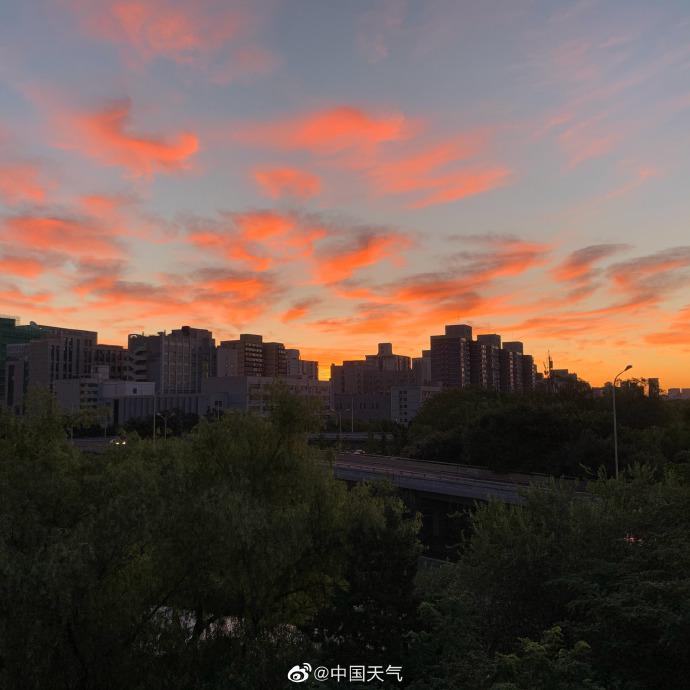 北京|红满天！北京天空现绝美红色朝霞
