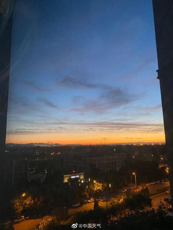 北京|红满天！北京天空现绝美红色朝霞