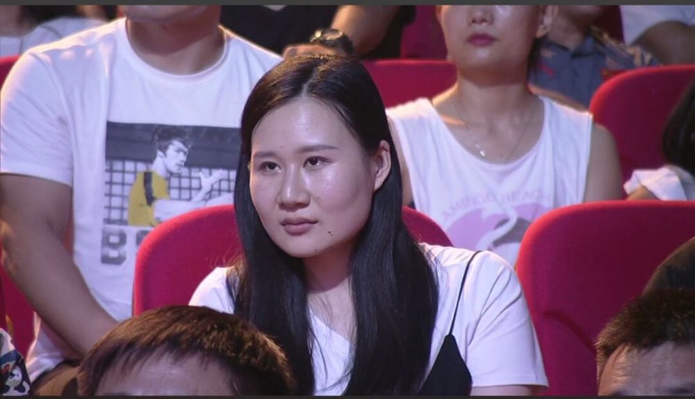 昨晚!魏锐和刘响明上演对轰大战,有谁注意到魏锐妻子的表情变化