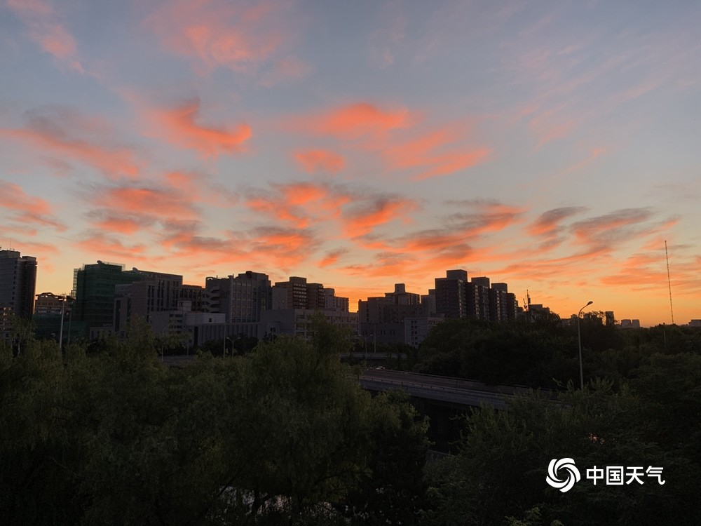 朝霞|红满天！北京今晨现绝美朝霞