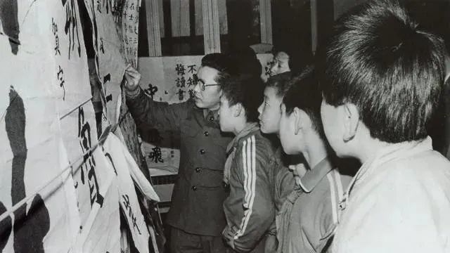 书法|20万换来200多个无用证书，“书法诈骗”骗得我好惨！