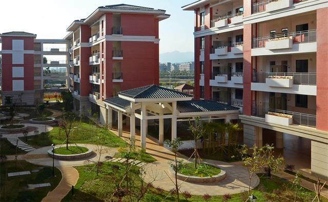 广东清远好高中2020高考创佳绩清远一中荣摘市文科状元榜眼