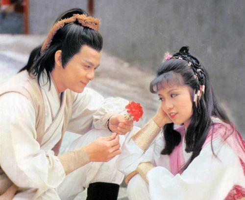 金庸|他被誉为大陆金庸，水平距离金庸天差地别，却曾经风靡一时