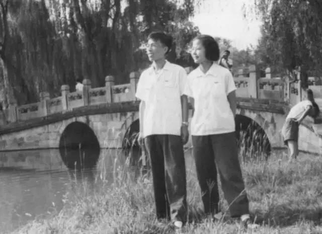 考古|留守女孩676分报北大考古却被喷没“钱”途背后大佬纷纷出来撑腰