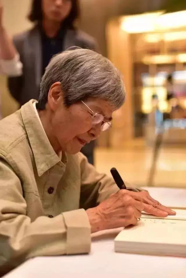 考古|留守女孩676分报北大考古却被喷没“钱”途背后大佬纷纷出来撑腰