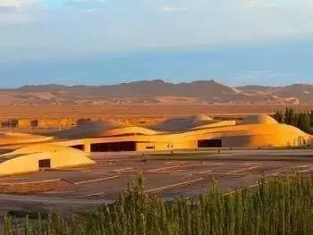 考古|留守女孩676分报北大考古却被喷没“钱”途背后大佬纷纷出来撑腰