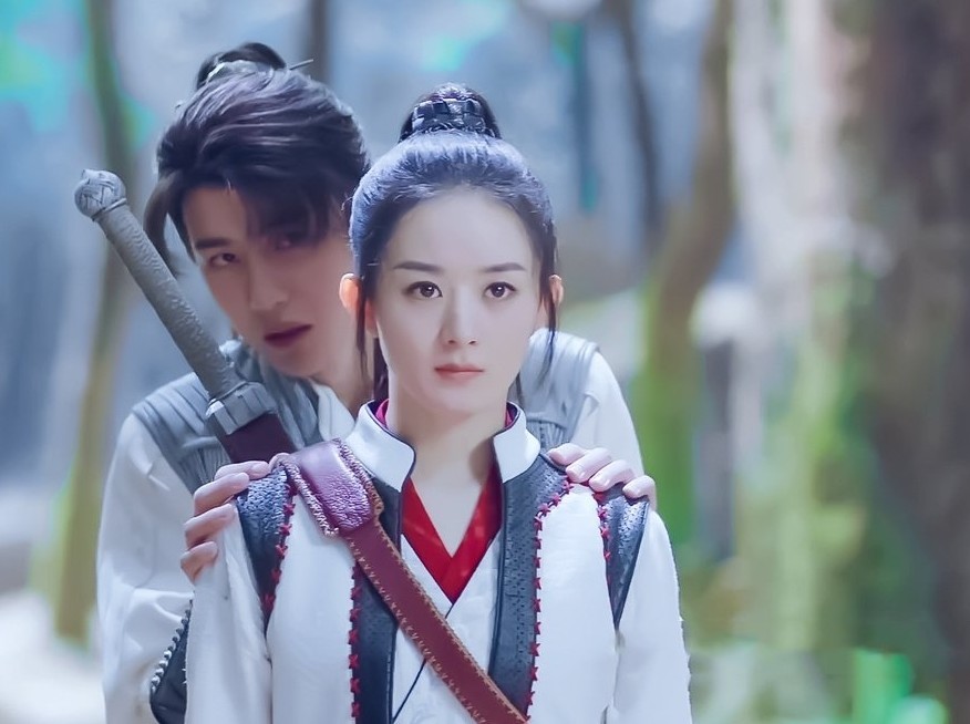 有翡|《有翡》预告片信息量大，主角海报太抢眼，“允翡CP”互动有爱