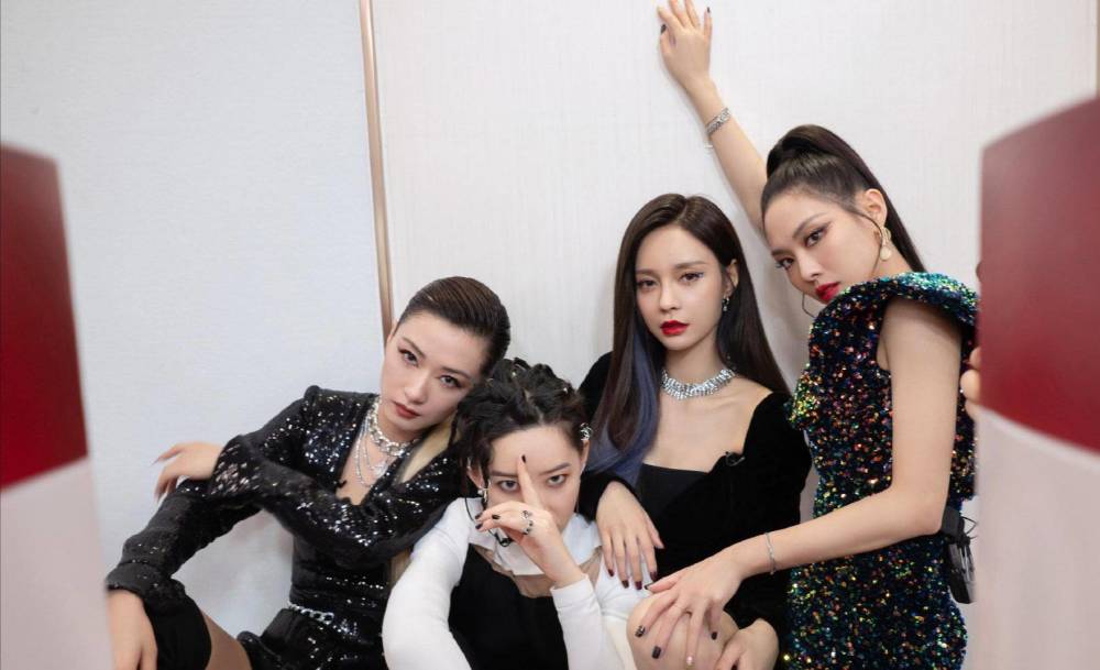 万茜|看了《姐姐》，你还喜欢万茜吗？