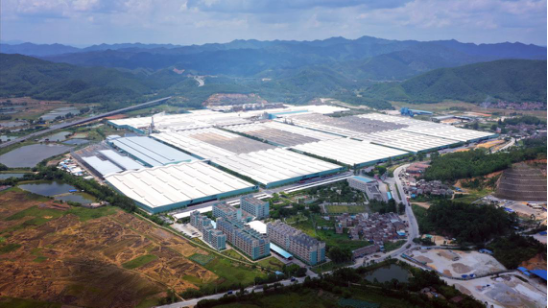中国建筑陶瓷绿色智能制造示范基地新明珠肇庆禄步智能生产基地.