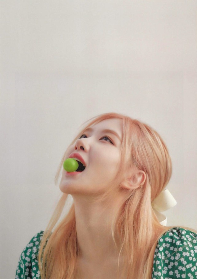 澳洲野玫瑰朴彩英