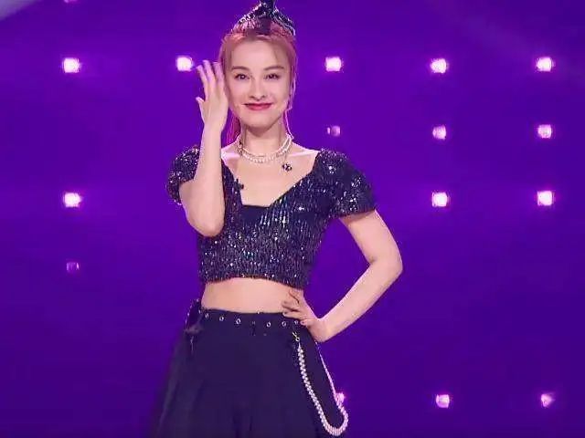 蓝盈莹|太心机？蓝盈莹主动加入宁静组惹争议，主动申请退赛？