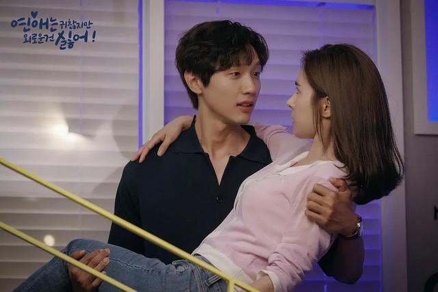 亨利|八月剧单：错过这些好剧，后悔一整年