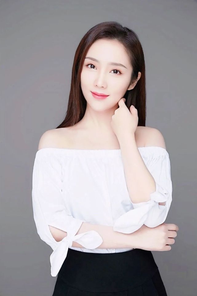 "一站青年"刘爱舟:"白月光"女孩养成记_腾讯新闻