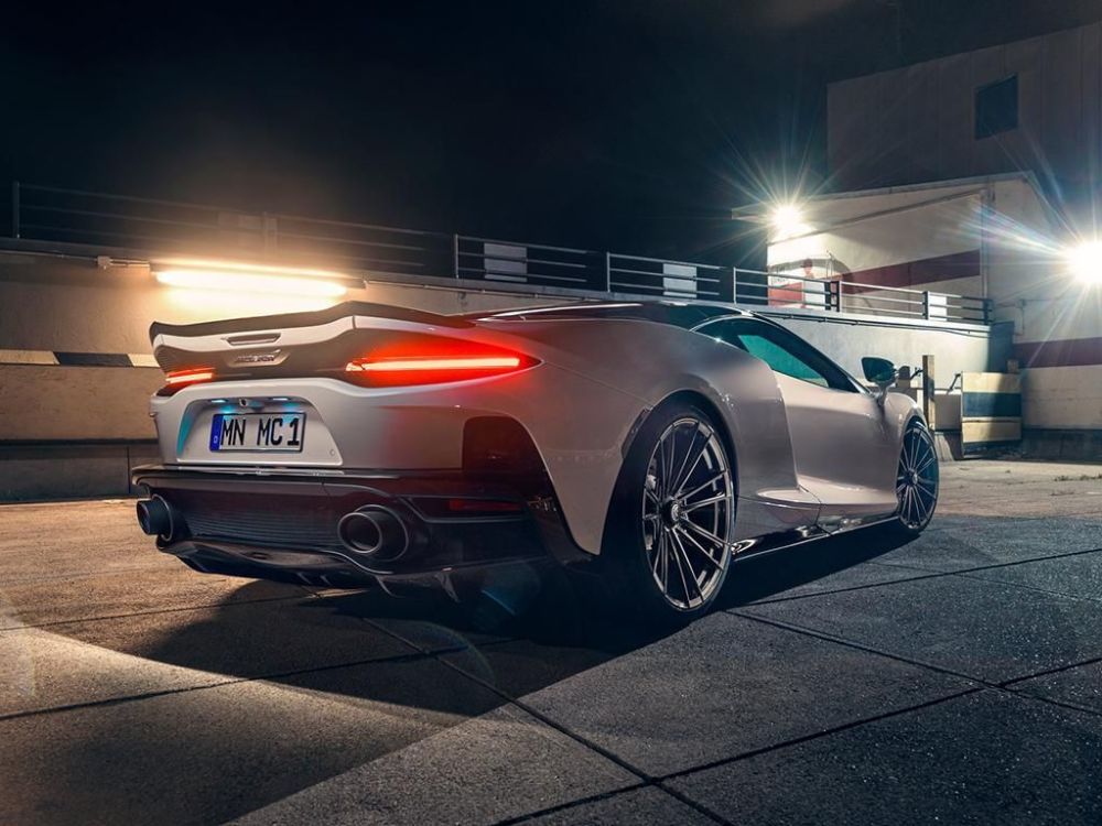 novitec改装的迈凯轮gt来了:707匹马力的大型超级跑车