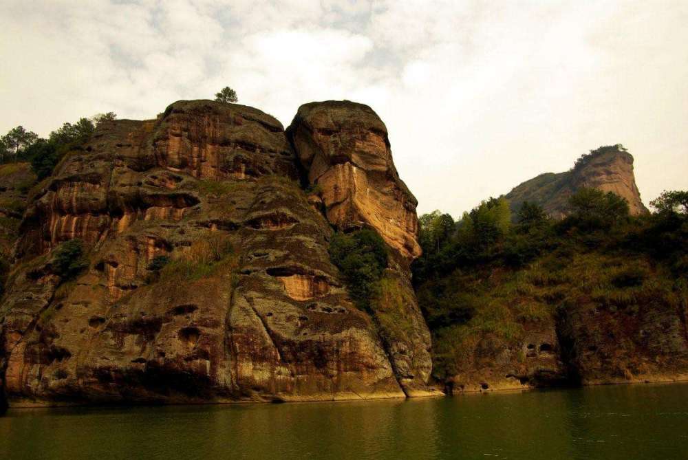 江西一座國家自然文化雙遺產地的山,是中國第八處世界自然遺產