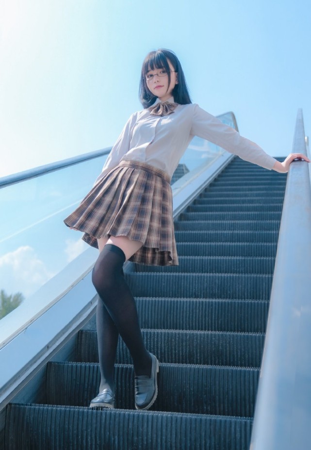 jk少女,不想做一只温顺的猫