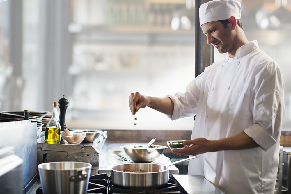 猪油|中国人欠猪油一声“对不起”？只是炒菜香而已，没那么多神奇功效