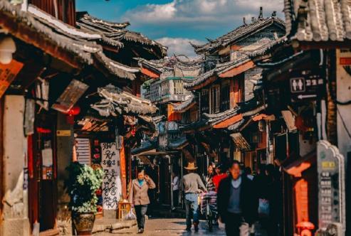 暑假去云南旅游最好，云南旅游城市有哪些推薦【胖金妹七彩游】