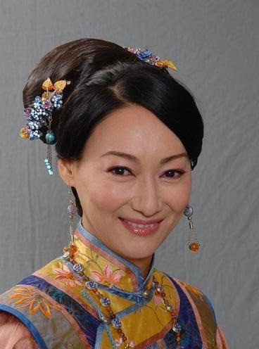"打女"惠英红:我的起伏人生就是香港武打电影的兴衰简史