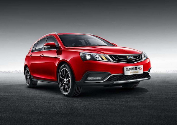 吉利帝豪rs将近三年保修期满坏车,拖延两周4s店多获上万维修费