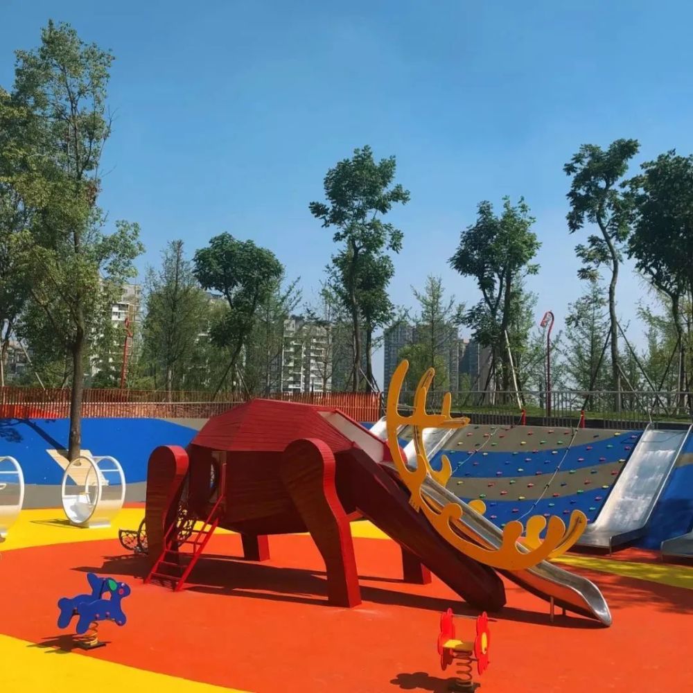 新都公园城市网红打卡地拍了拍你