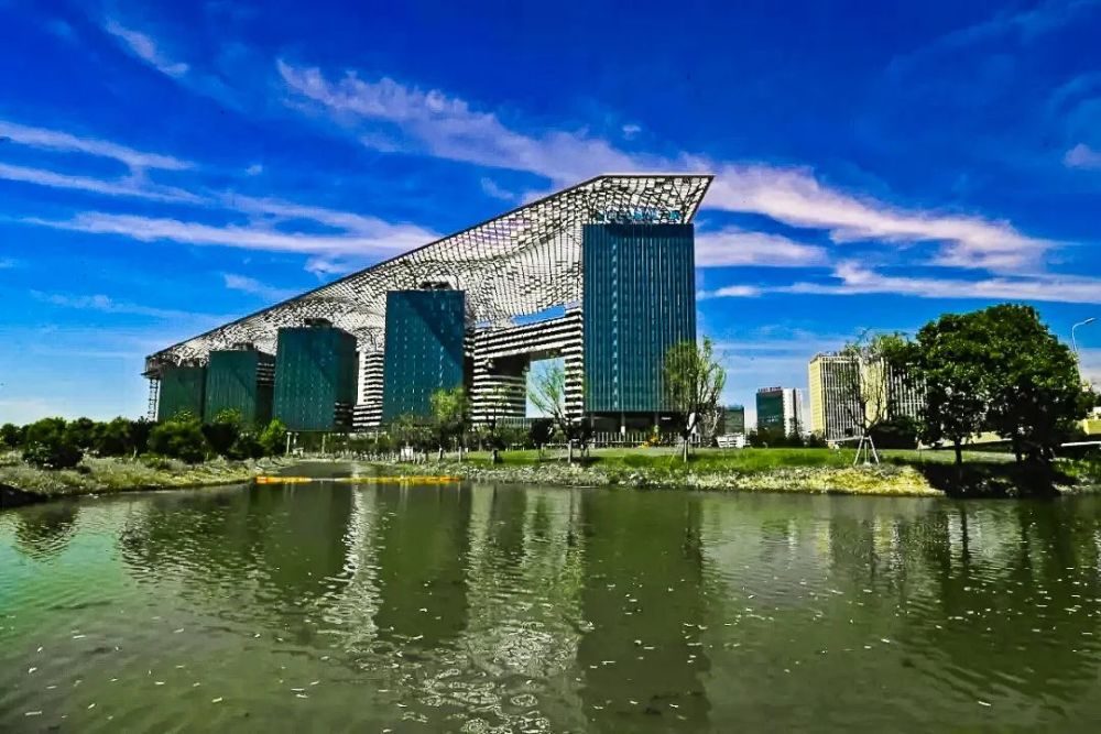 届时也将成为上海科创中心建设的新名片,长三角g60科创走廊建设的点睛