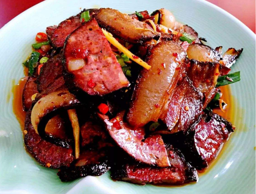 吃过的举手湘西特色猪血丸子