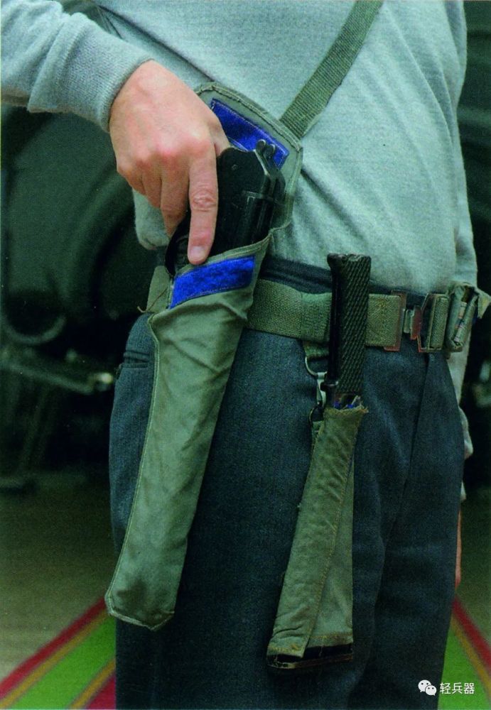 前苏联宇航员的随身武器tp82手枪