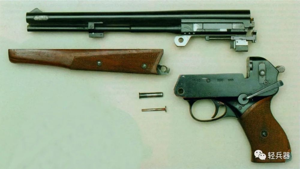 前苏联宇航员的随身武器tp82手枪