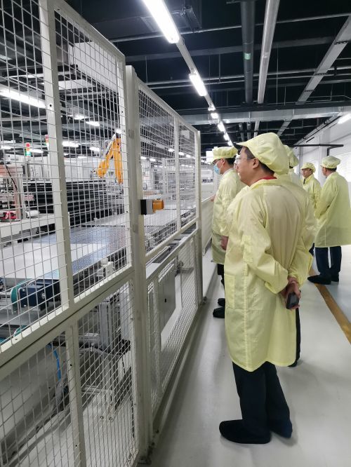 今天下午,九江市长谢来发专程赶赴苏州走访这家光伏行业技术领军企业