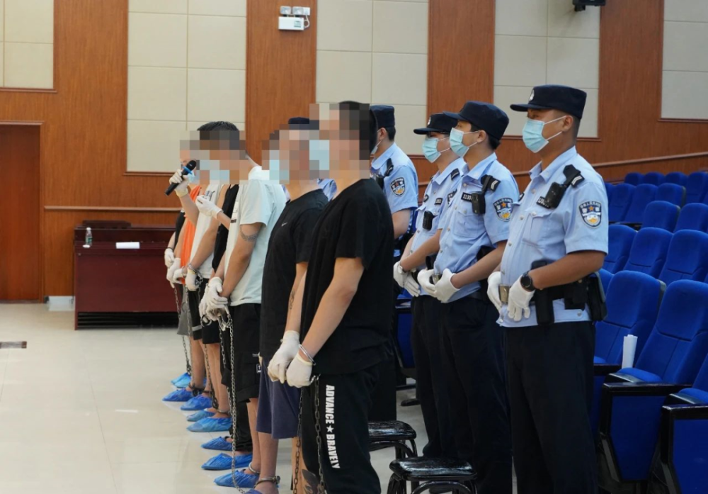 郑州登封法院首例"软暴力"恶势力犯罪案件一审宣判