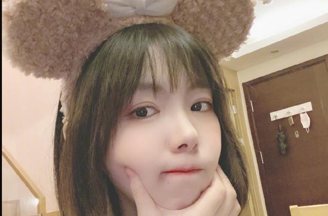 lol小楼开撕职业选手暴怒发话禁止他谈恋爱俱乐部官方已答应