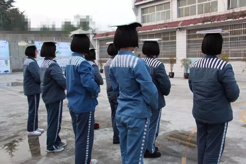 未成年少女仙人跳犯罪高发家长们注意加强沟通教育