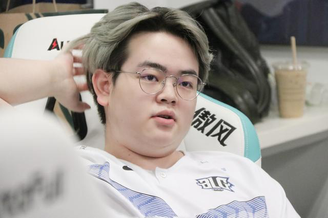 LPL生死局！RNG能战胜BLG吗？BLG会是最终水鬼吗？
