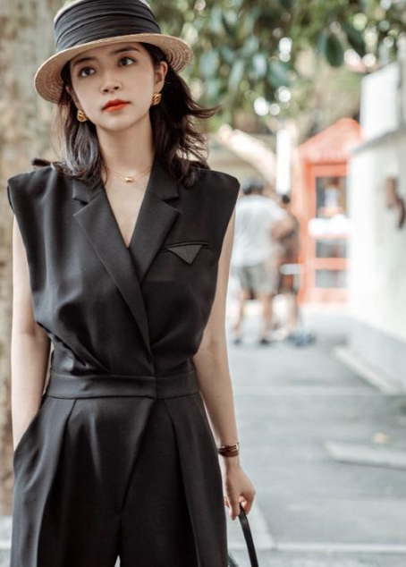 30 女人的职场穿搭,轻松穿出高级感,让您清爽一夏!