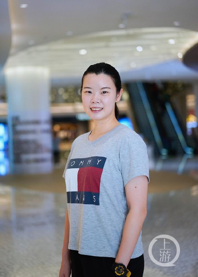 彻底退下来的李雪芮在干什么十多年来首次在重庆过夏天还报了emba